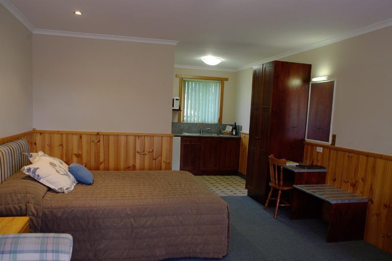 เค็นทิสช์ ฮิลล์ รีทรีท Motel เชฟฟิลด์ ภายนอก รูปภาพ